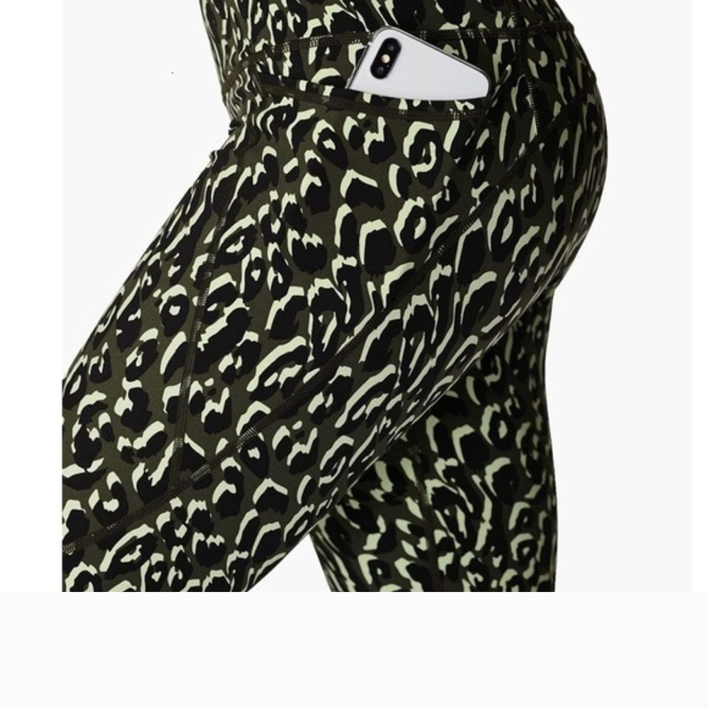 Sweaty Betty Power Legging Black/Cream Print Size XL
